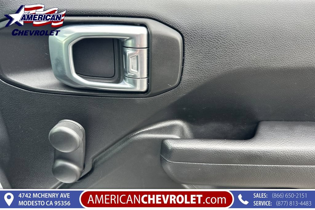 Used 2022 Jeep Wrangler Sport AWD/4WD image 23