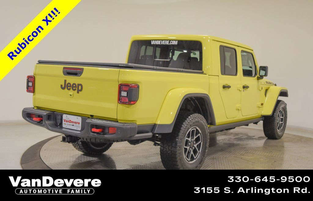Used 2024 Jeep Gladiator Rubicon image 12
