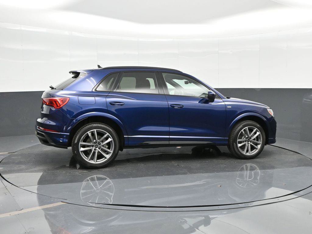 New 2025 Audi Q3 2.0T Premium AWD/4WD image 4