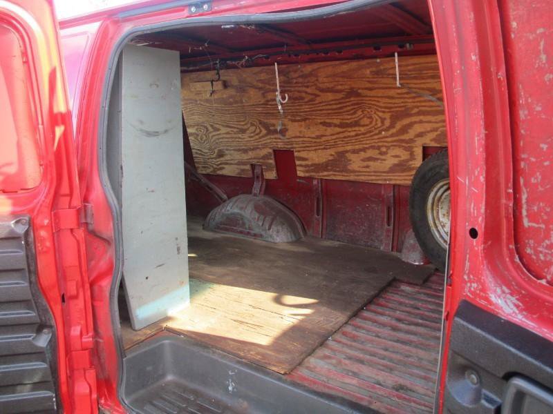 Used 1997 Chevrolet Express 3500 w/ Preferred Equipment Group 2 RWD image 8