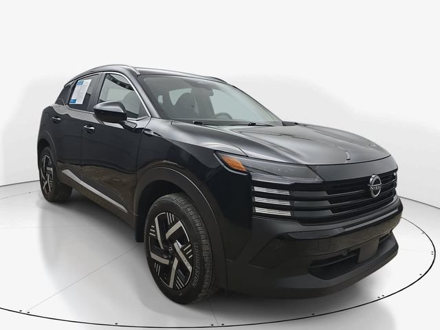 Used 2026 Nissan Kicks SV FWD image 3