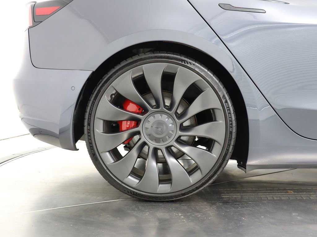Used 2021 Tesla Model 3 Performance image 37