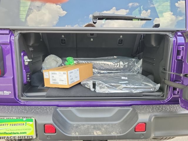 New 2026 Jeep Wrangler Unlimited Sahara w/ Safety Group AWD/4WD image 7