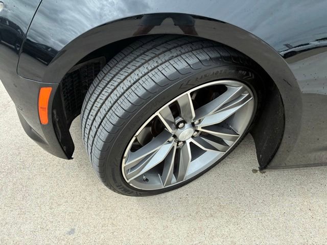 Used 2016 Chevrolet Camaro SS RWD image 9