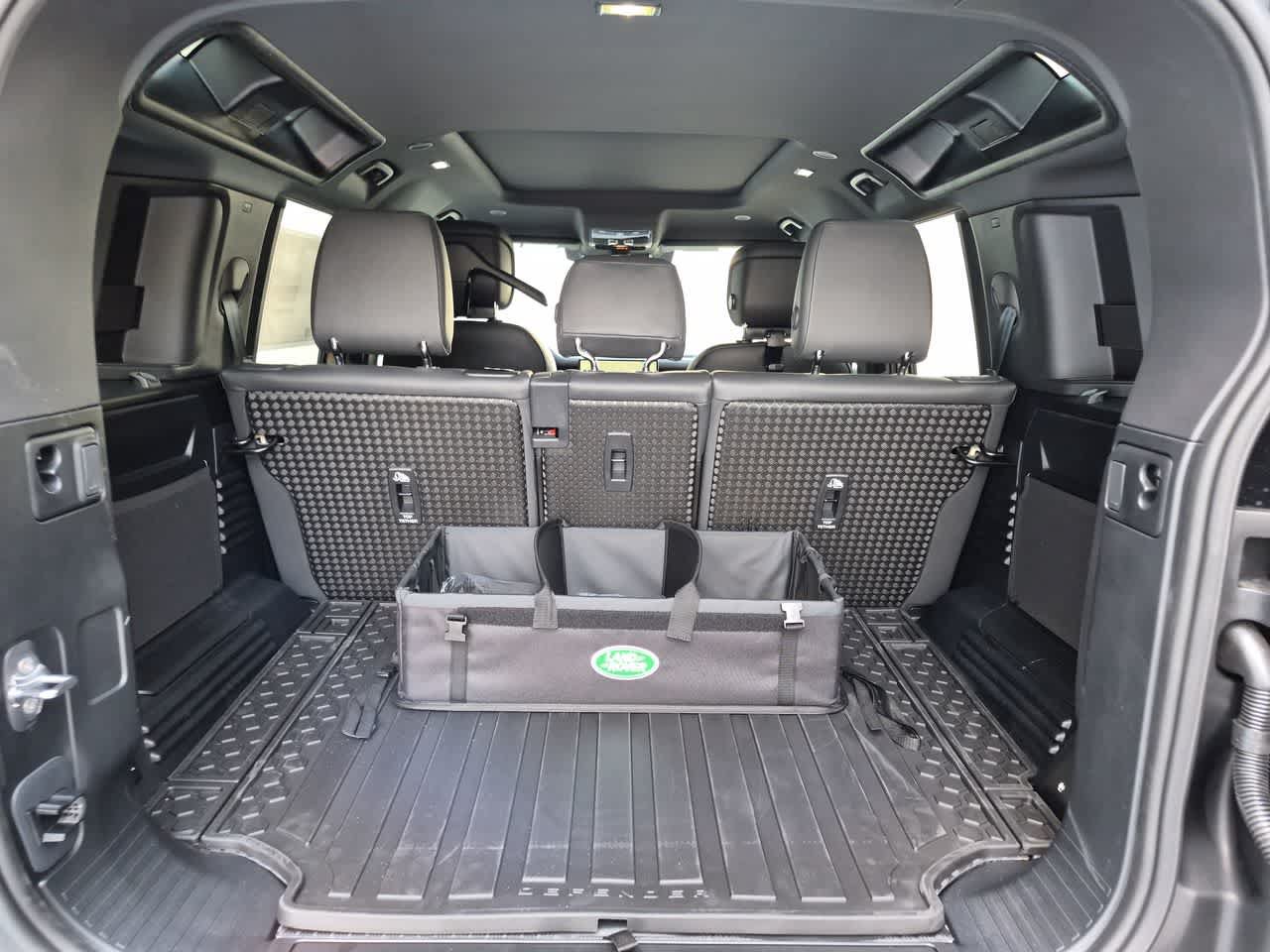 New 2026 Land Rover Defender 110 S AWD/4WD image 36