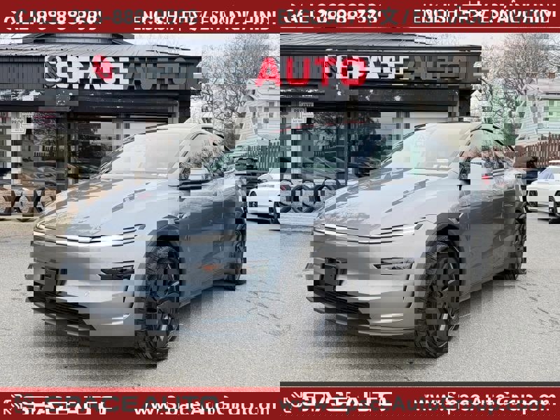 Used 2026 Tesla Model Y Long Range image 1