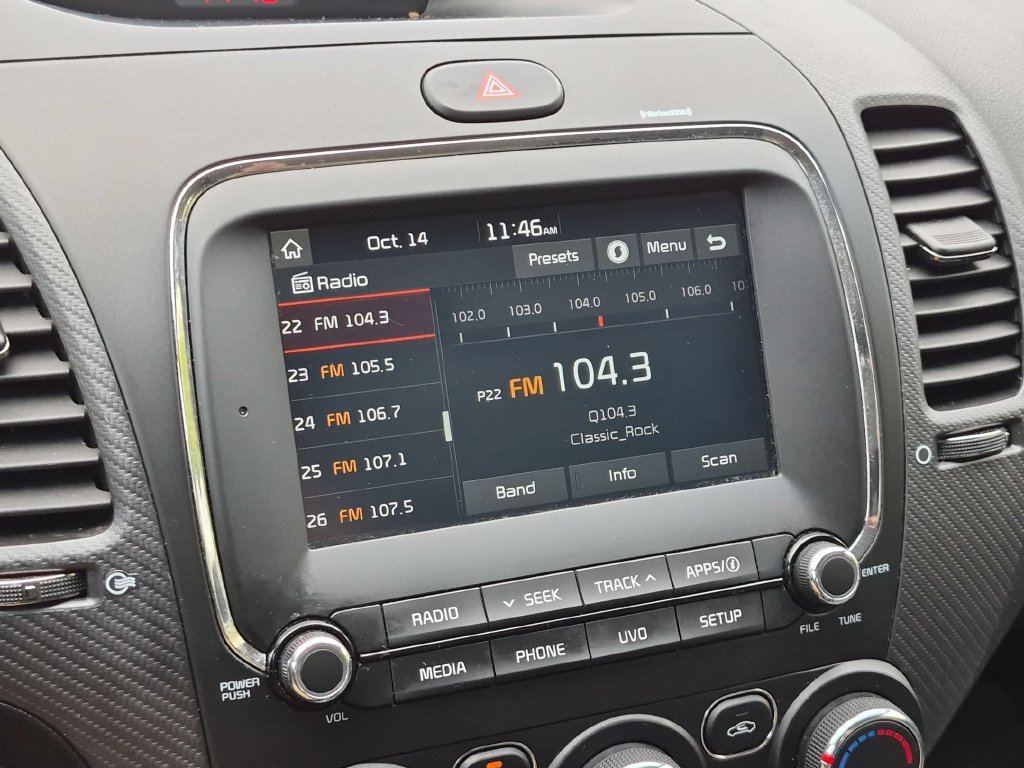 Used 2017 Kia Forte S FWD image 17