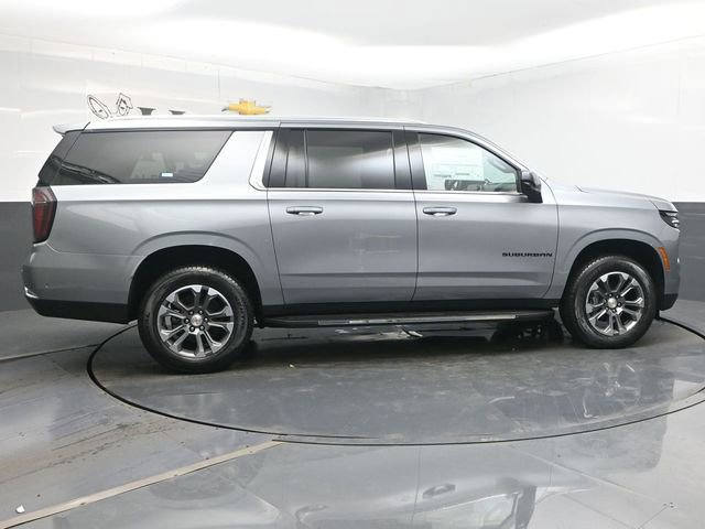 New 2026 Chevrolet Suburban LS w/ LPO, Dark Essentials Package AWD/4WD image 16
