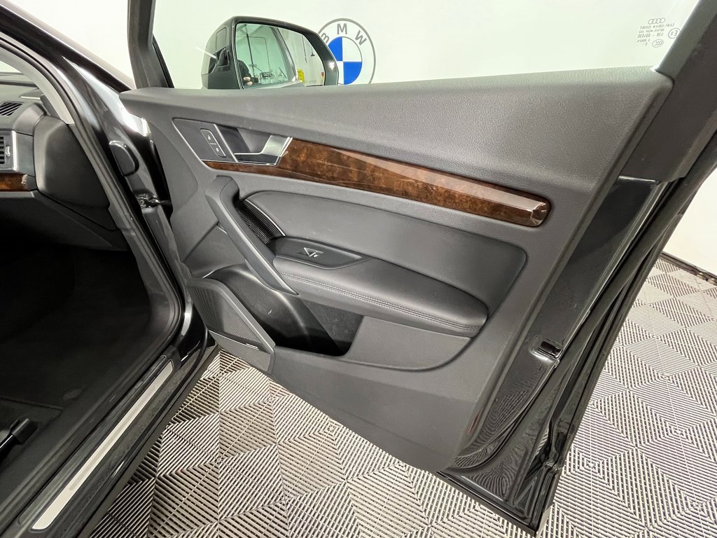 Used 2019 Audi Q5 2.0T Premium Plus w/ Premium Plus Package image 25
