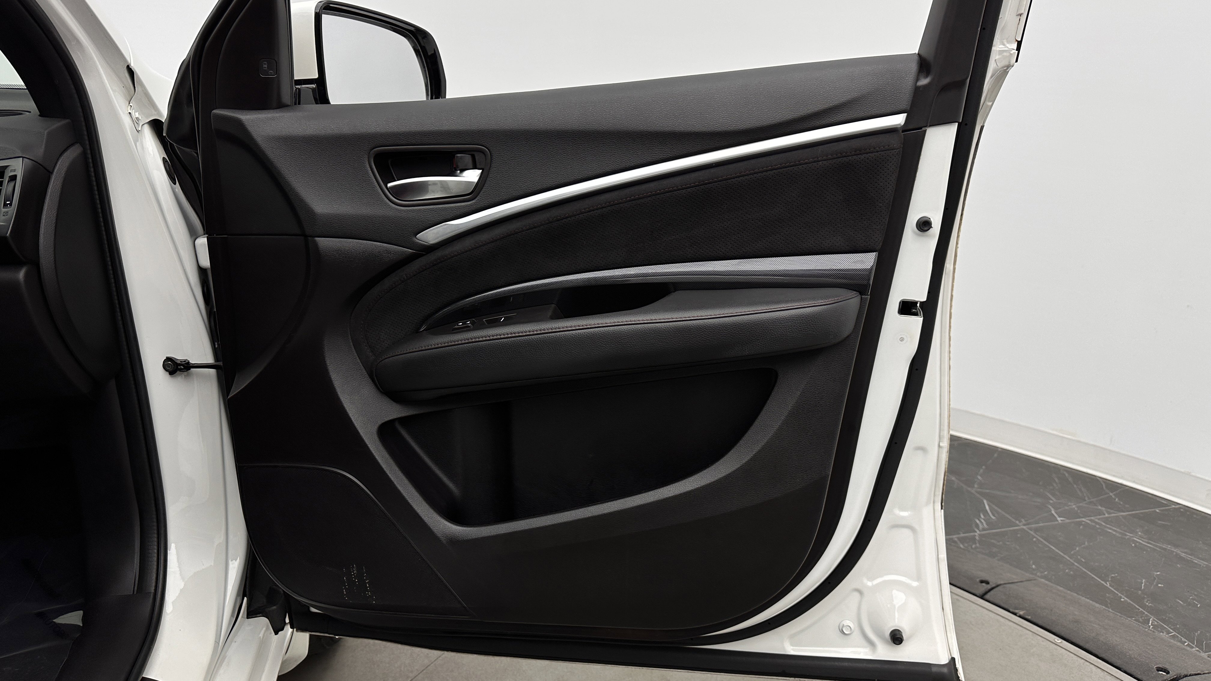 Used 2019 Acura MDX A-Spec image 36