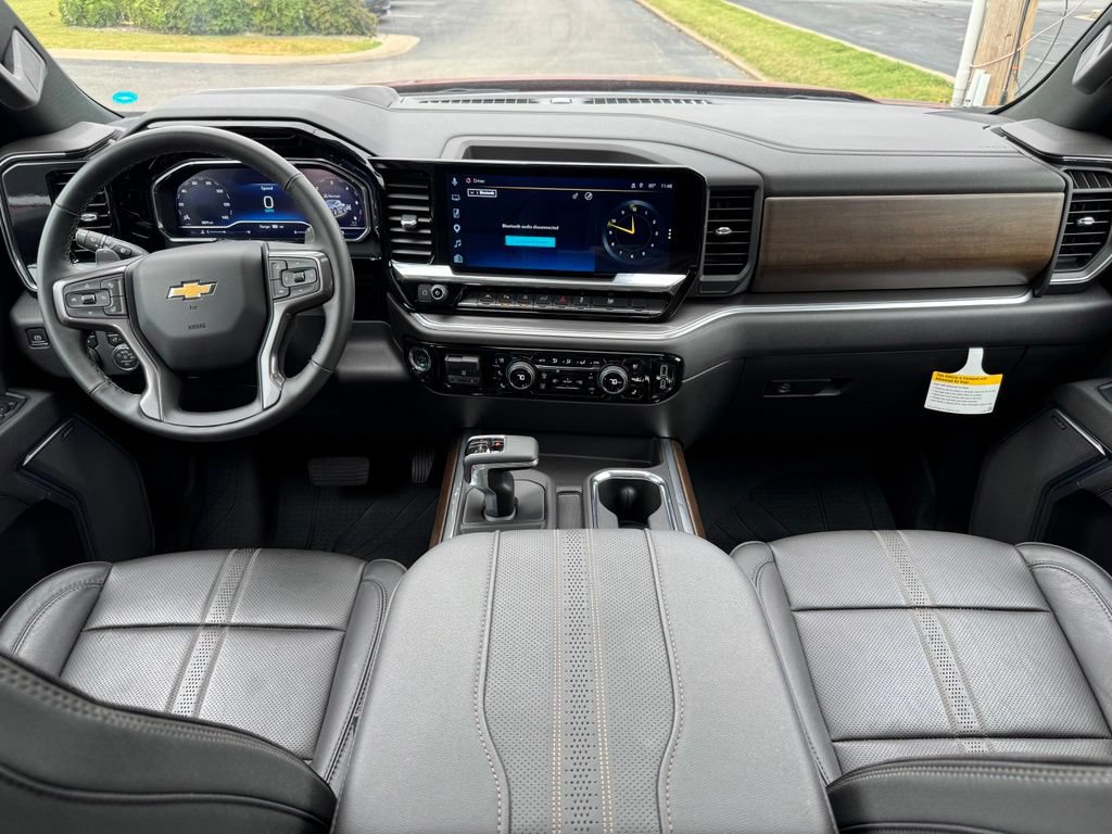 Certified 2025 Chevrolet Silverado 1500 High Country w/ High Country Premium Package AWD/4WD image 21