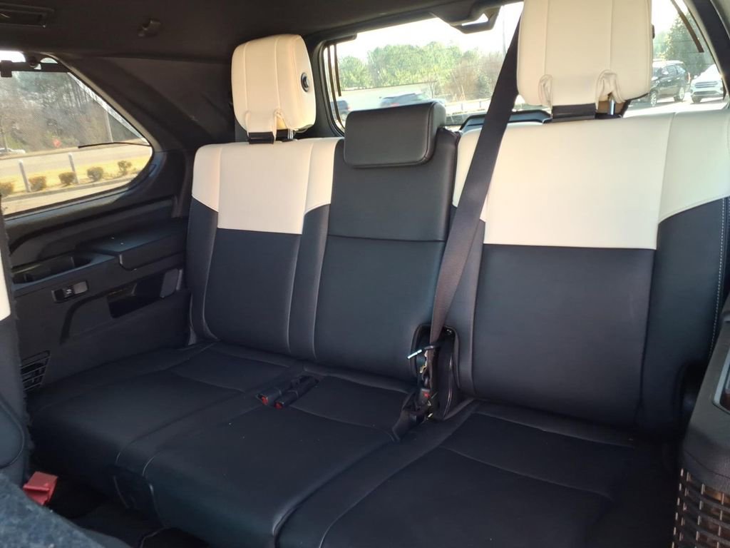 Used 2023 Toyota Sequoia Capstone image 7