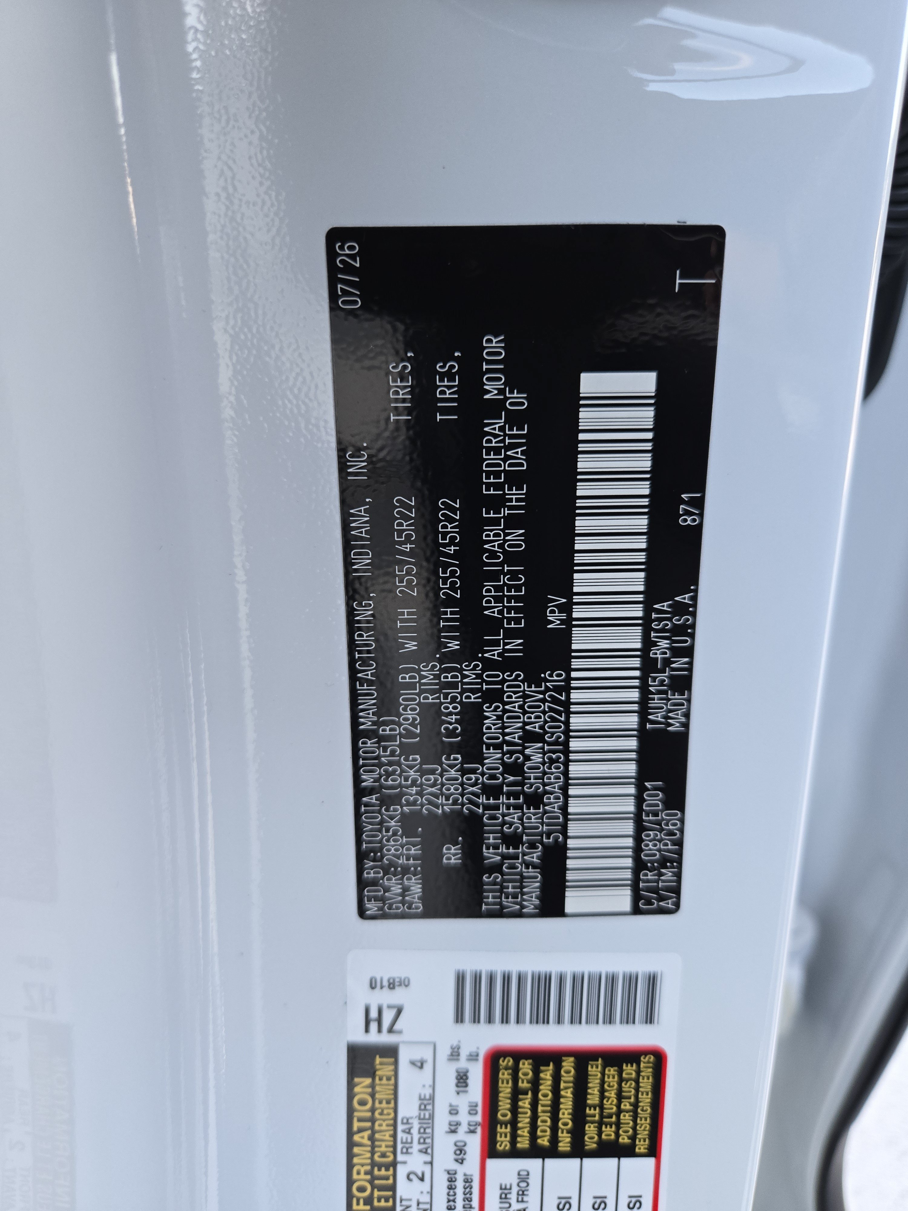 New 2026 Lexus TX 500h AWD image 32