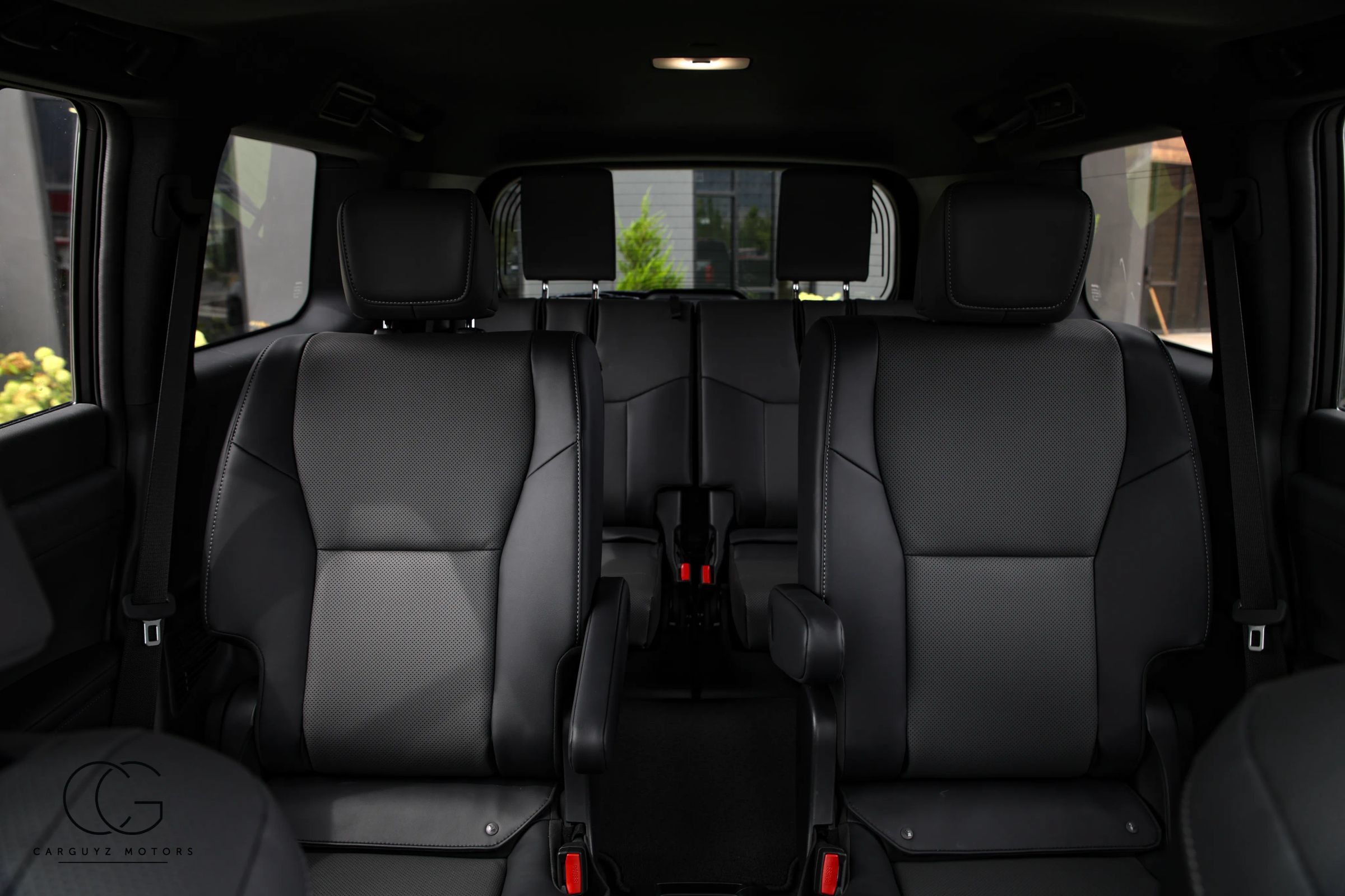 Used 2025 Lexus GX 550 w/ Accessory Package (Z1) AWD/4WD image 34