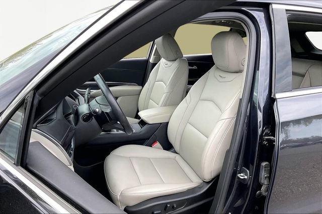 Used 2022 Cadillac XT4 Luxury image 15