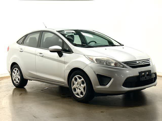 Used 2011 Ford Fiesta SE w/ Super Fuel Economy Pkg FWD image 19