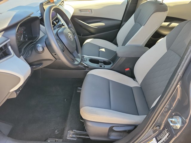 Used 2024 Toyota Corolla LE FWD image 5