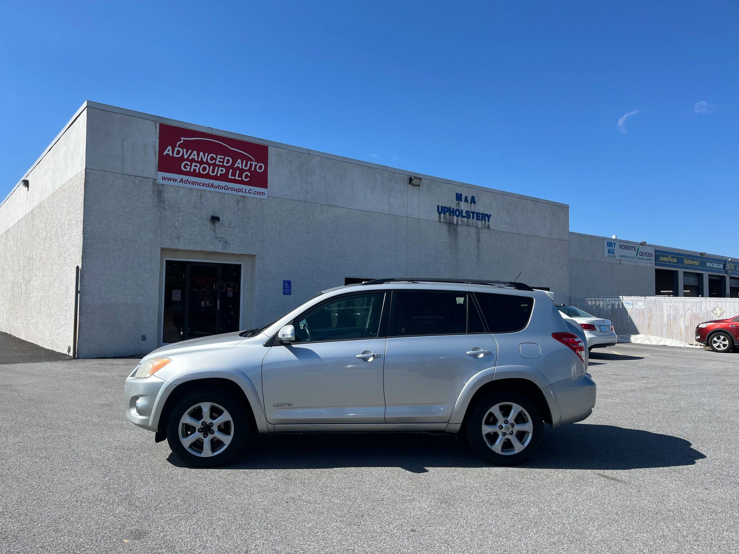 Used 2012 Toyota RAV4 Limited w/ Premium Plus Value Pkg image 30