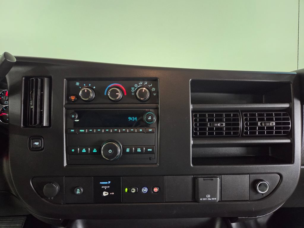 Used 2023 Chevrolet Express 3500 LS RWD image 25