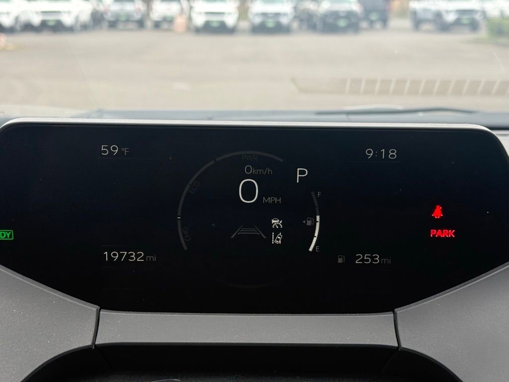 Used 2023 Toyota Prius LE image 10