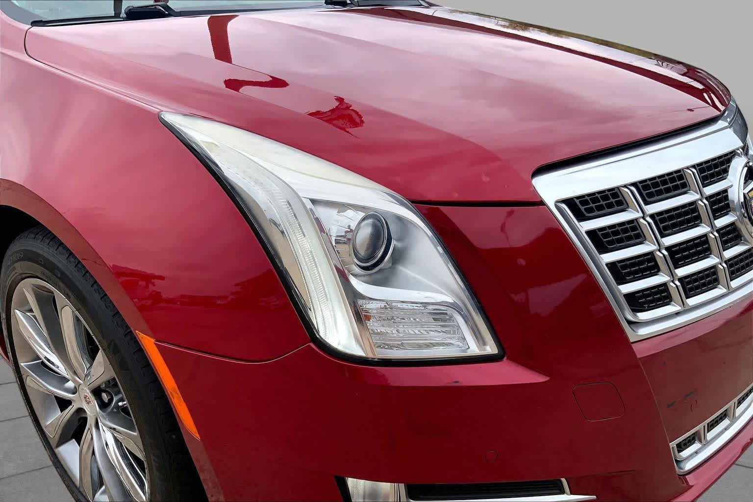 Used 2013 Cadillac XTS Luxury w/ Driver Awareness Package FWD image 26