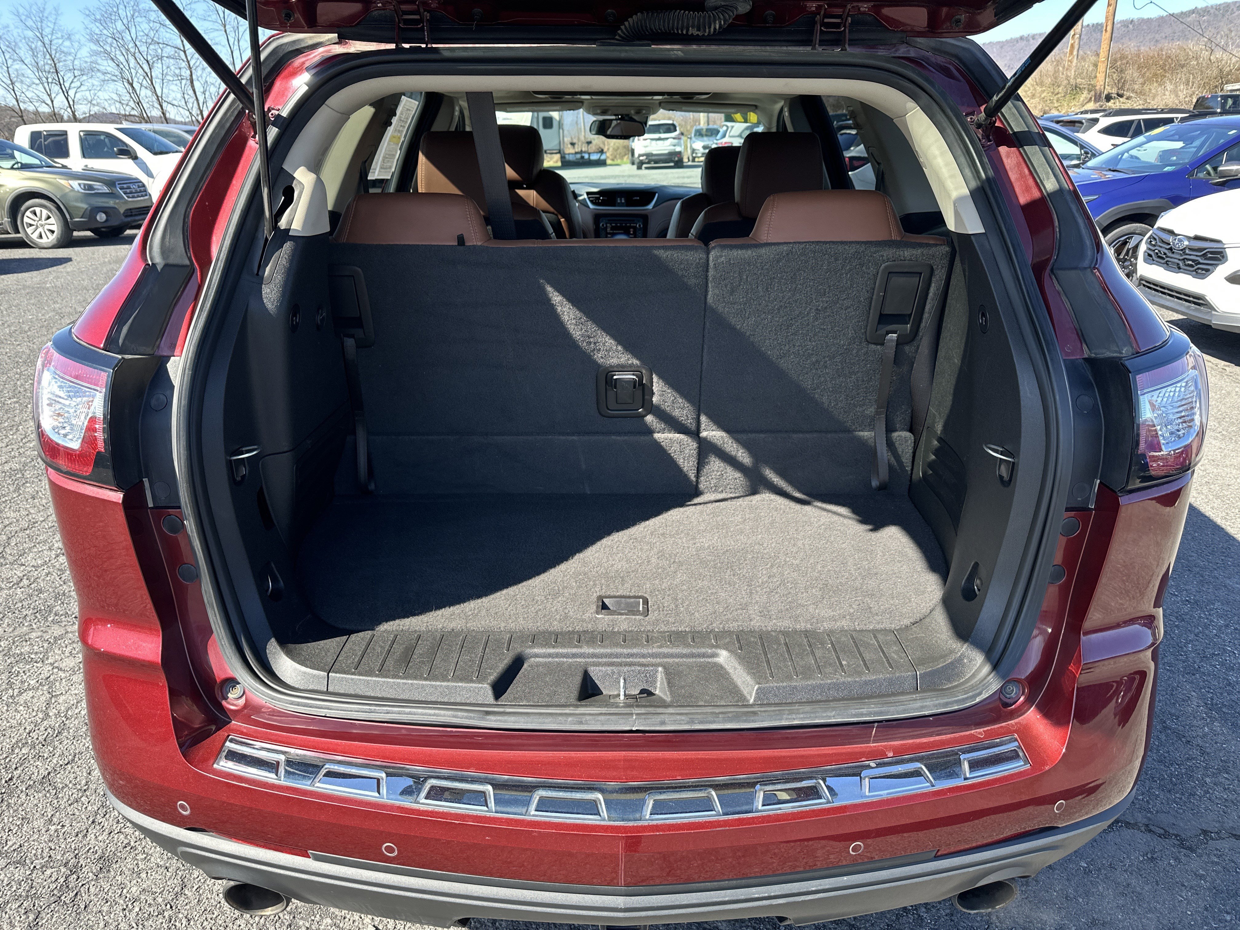 Used 2017 Chevrolet Traverse Premier image 5