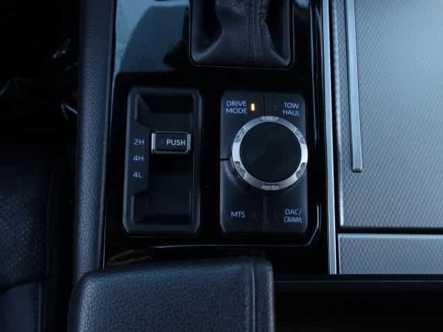 Used 2025 Toyota Sequoia Limited image 37