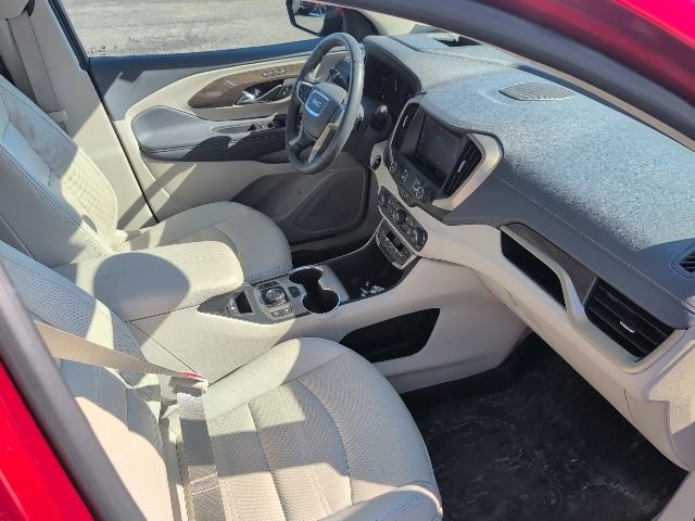 Used 2023 GMC Terrain Denali w/ LPO, Floor Liner Package image 27