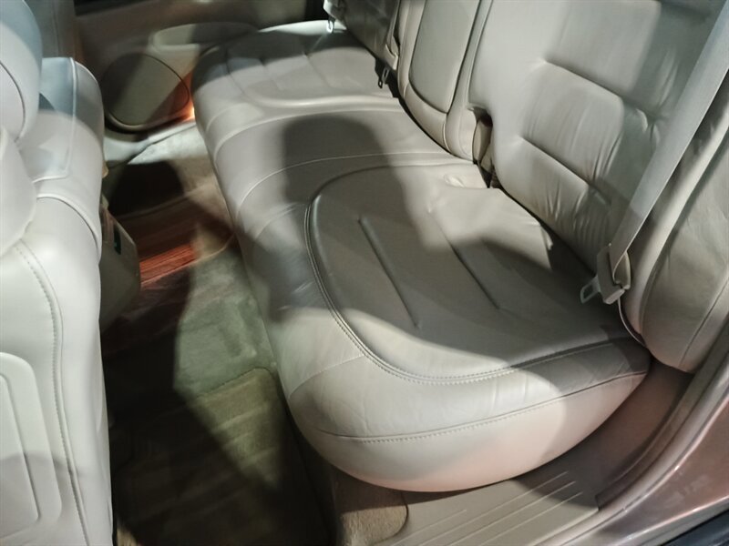 Used 2001 Cadillac De Ville FWD image 45