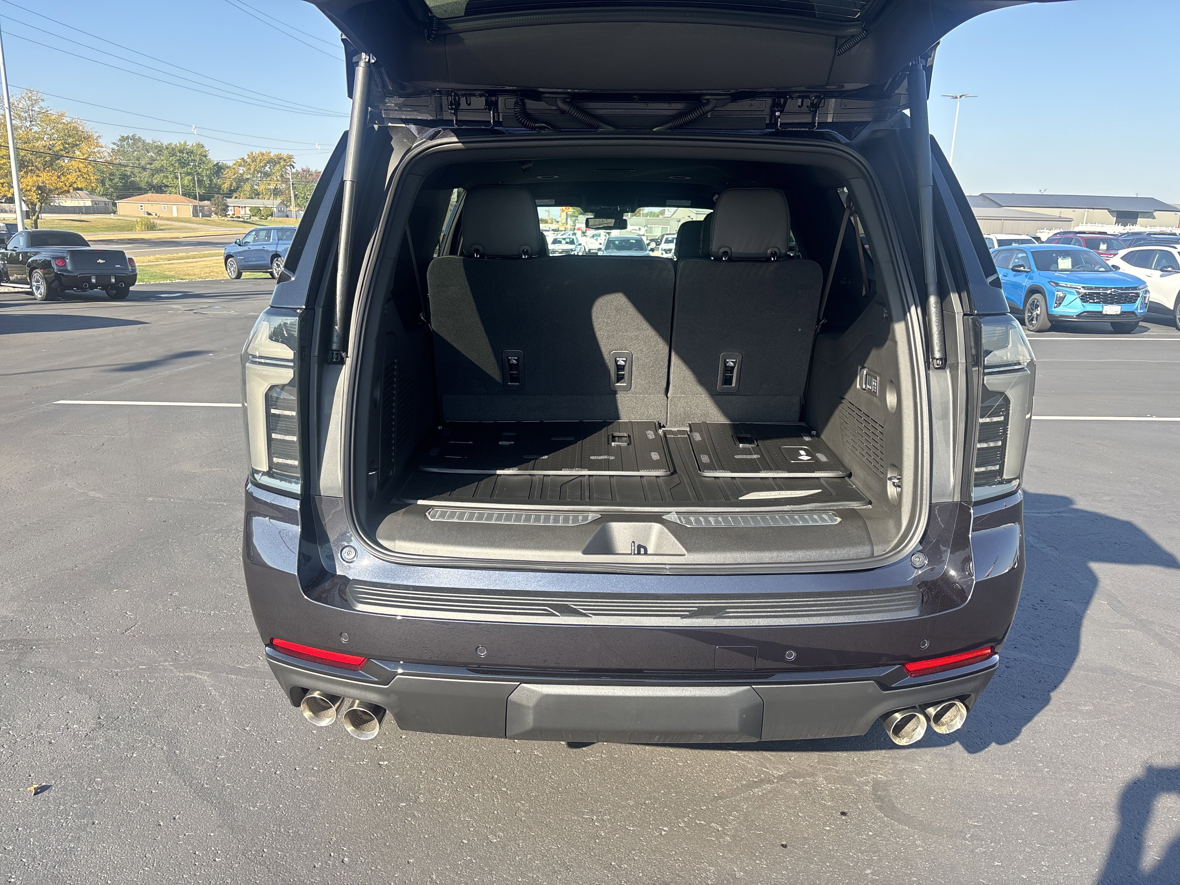 New 2026 Chevrolet Suburban RST w/ Comfort Package image 5