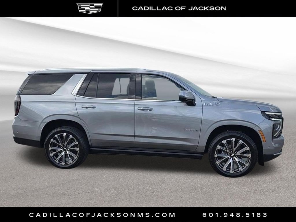Used 2025 Chevrolet Tahoe High Country RWD image 5