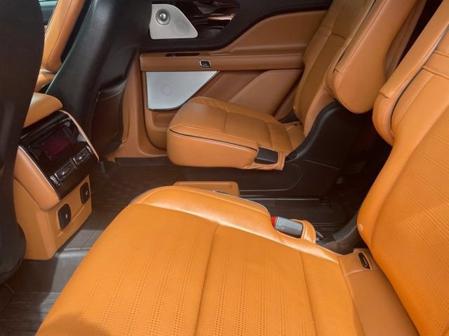 Used 2024 Lincoln Aviator Black Label AWD/4WD image 20