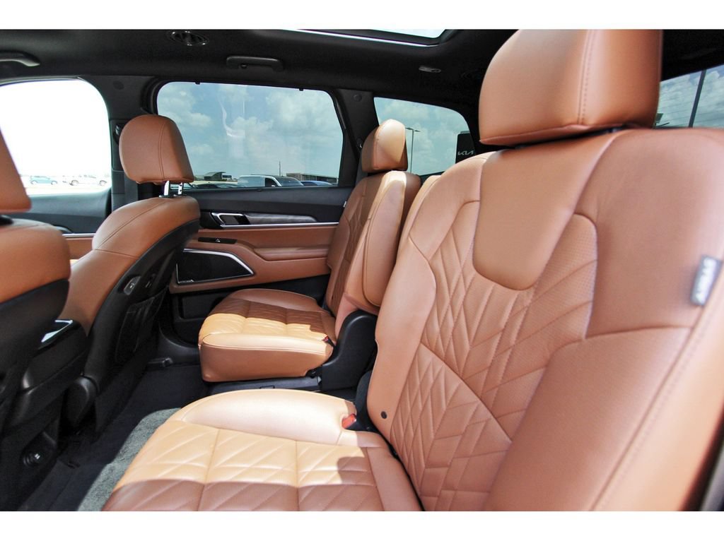 Certified 2024 Kia Telluride SX X-Line AWD/4WD image 32
