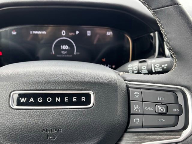 Used 2023 Jeep Wagoneer L Series III w/ Convenience Group I AWD/4WD image 29