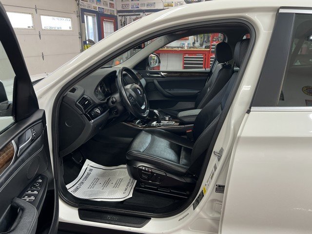 Used 2015 BMW X4 xDrive28i image 6