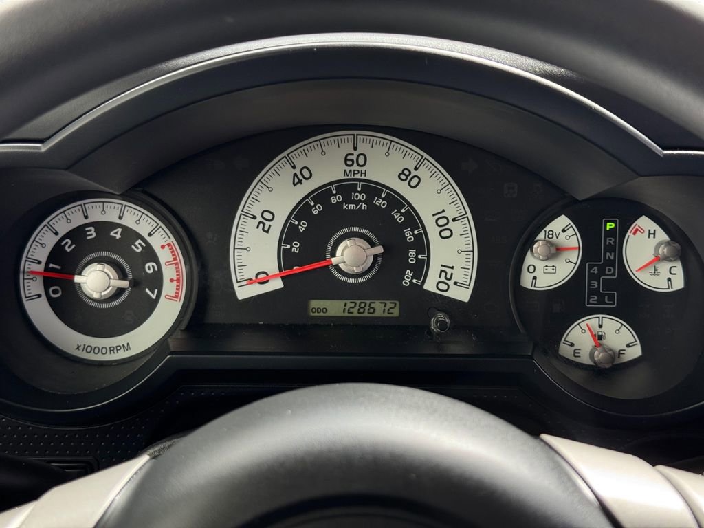 Used 2014 Toyota FJ Cruiser 4WD w/ Convenience Package image 15