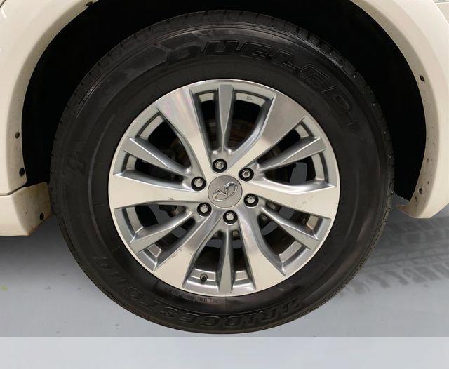 Used 2016 INFINITI QX80 4WD w/ Driver's Assistance Package image 16
