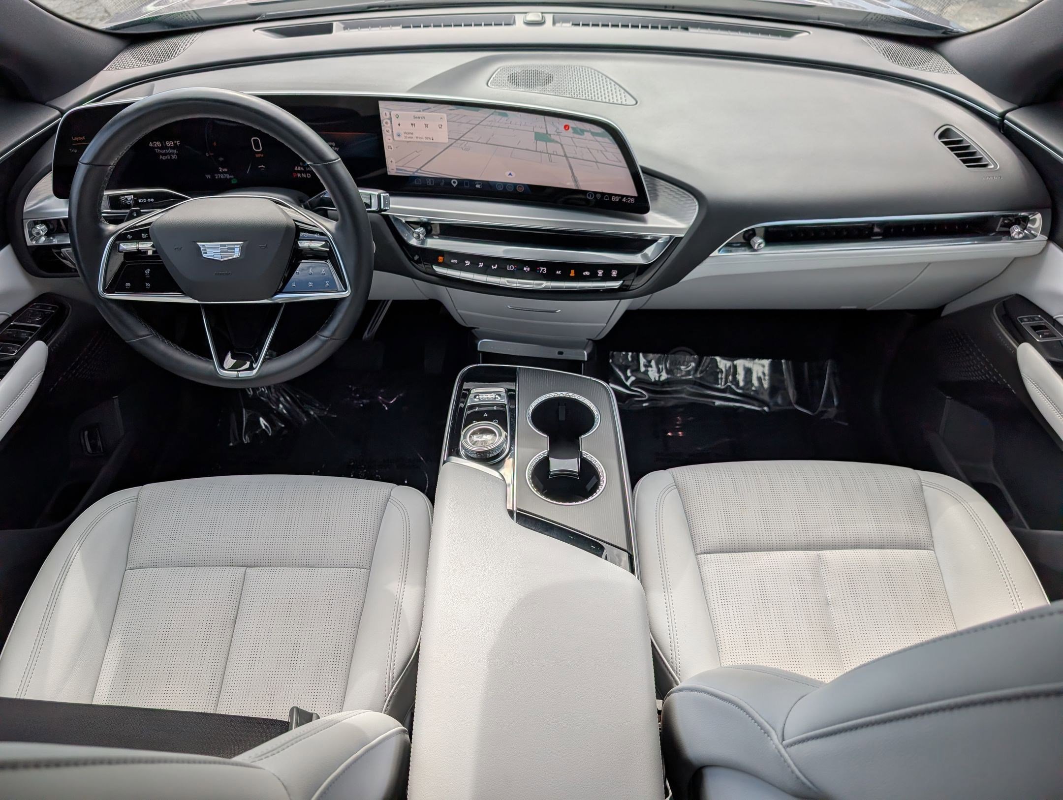 Certified 2024 Cadillac Lyriq Luxury AWD/4WD image 26
