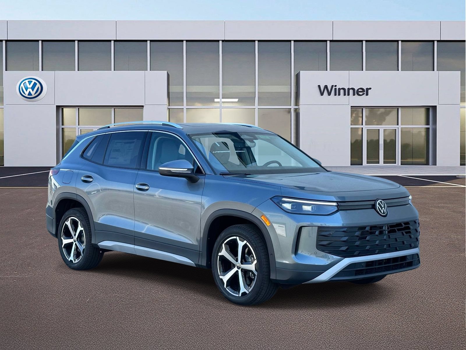 New 2026 Volkswagen Tiguan SE AWD/4WD image 8