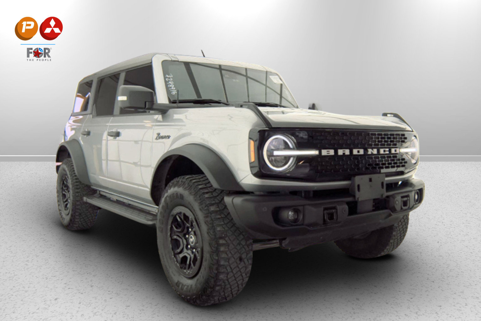 Used 2023 Ford Bronco Wildtrak image 5