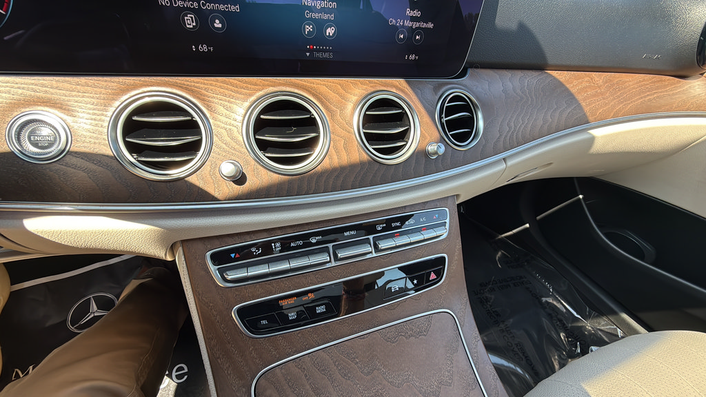 Certified 2023 Mercedes-Benz E 450 4MATIC Sedan image 17