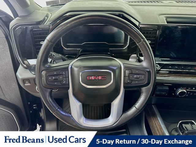 Used 2022 GMC Sierra 1500 Elevation w/ Elevation Premium Package AWD/4WD image 17
