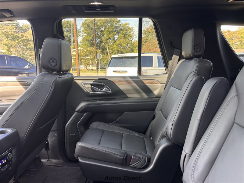 Used 2021 Chevrolet Tahoe LT w/ LT Signature Package AWD/4WD image 31