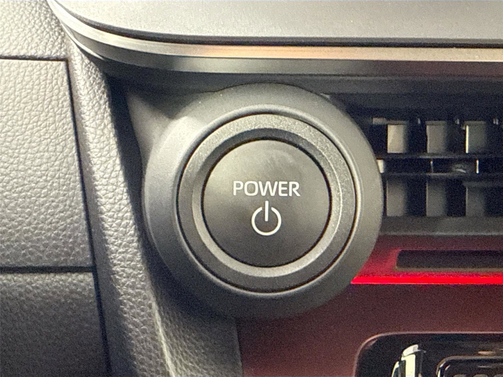 Used 2025 Toyota Prius Plug-In Hybrid image 21