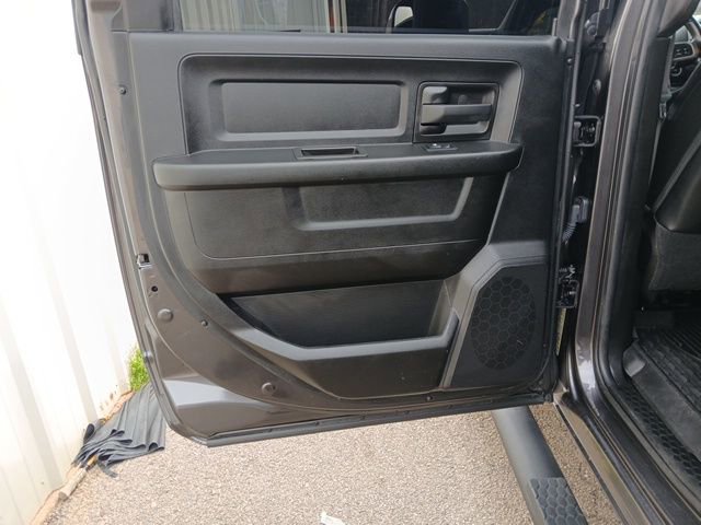 Used 2021 RAM 3500 Tradesman w/ Chrome Appearance Group image 18