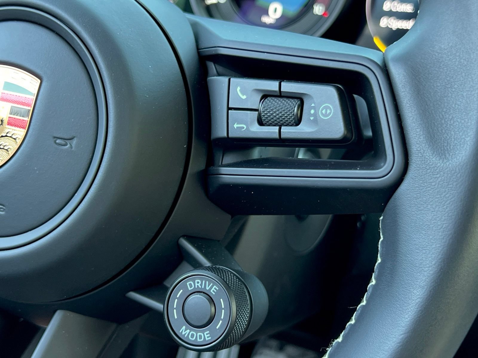 Certified 2022 Porsche 911 GT3 RWD image 22