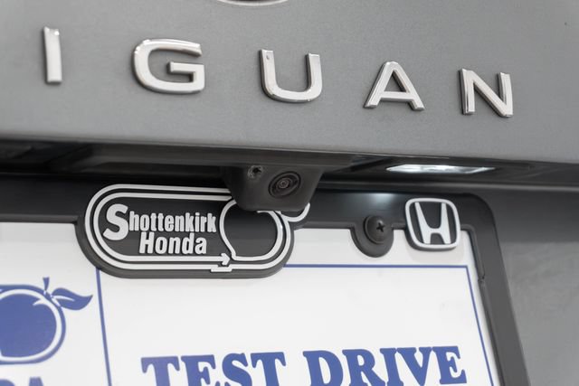 Used 2024 Volkswagen Tiguan SE FWD image 10