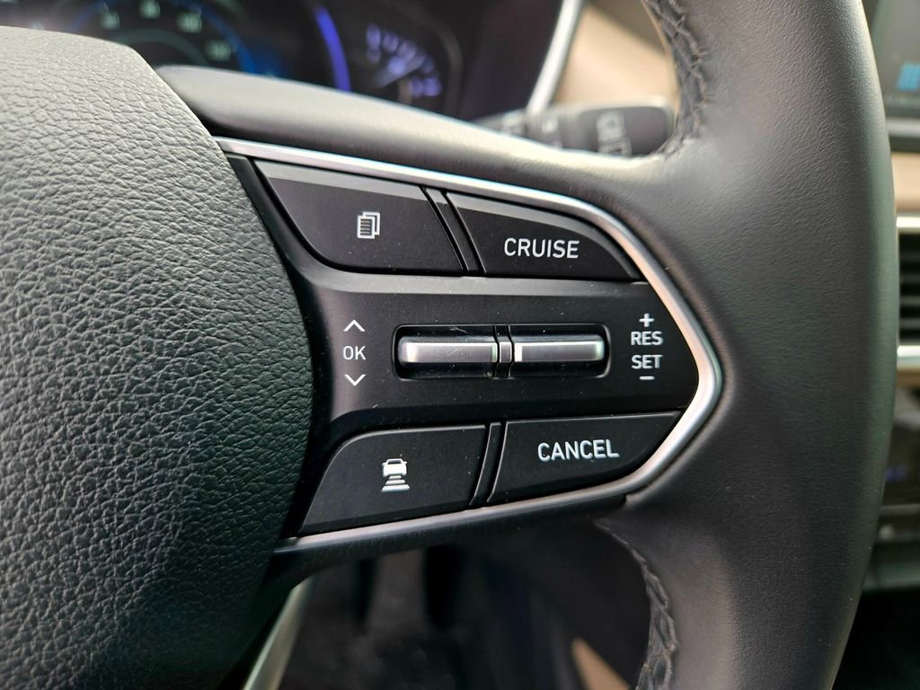 Used 2020 Hyundai Santa Fe SEL w/ Convenience Package image 16