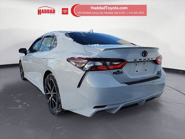 Certified 2024 Toyota Camry SE w/ Cold Weather Package image 3