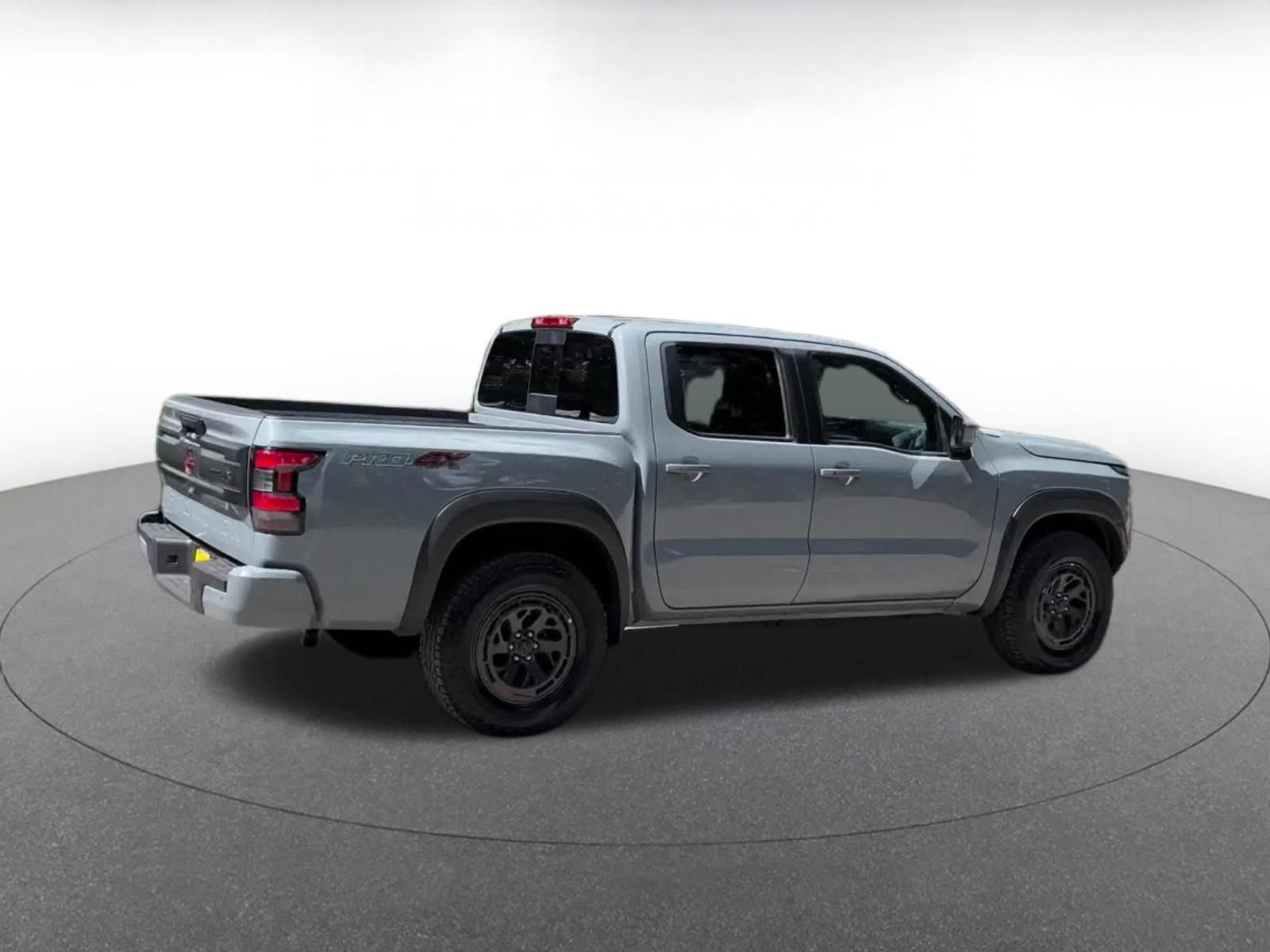 Used 2026 Nissan Frontier PRO-4X AWD/4WD image 14